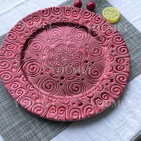 Placas pour boda de 13 pouces élégants de luxe personnalisés assiettes de présentation en plastique de décoration de table rouges et rondes en spirale pour la fête de mariage