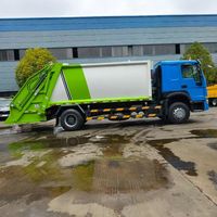 Camion Compacteur de Déchets Diesel Euro 3 Manuel 4x2 Howo 15m³ de Haute Qualité à Chargement Arrière pour le Transport et la Compression des Déchets