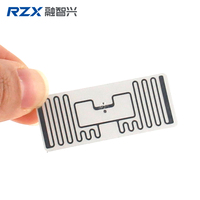 Étiquettes RFID UHF longue portée bon marché ISO 860-960MHz FM13UF0051E, étiquettes RFID pour vêtements, taille 50*30mm, autocollant en papier RFID en rouleau