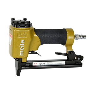 Grapadora Neumática <span class=keywords><strong>de</strong></span> Acero Endurecido 20GA 13mm con <span class=keywords><strong>Grapas</strong></span> Finas en Forma <span class=keywords><strong>de</strong></span> U 1013J - Product Image 4