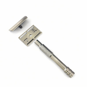 OEM Manufacturer Sandblasted Silver Finish Gap 0.99 Premium Titanium Balanced Shave <strong>Double</strong> <strong>Edge</strong> <strong>Razor</strong> - Product Image 1