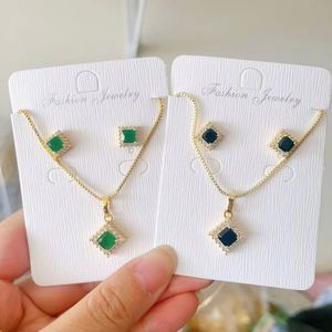 Parures de bijoux boucles d'oreilles et colliers, fournisseur d'or, revêtement PVD noir, brillance métallique lustrée, vente en gros mixte - Product Image 3