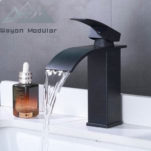 Robinet de lavabo à bec large de luxe Wayon, robinet de lavabo à cascade, robinet de lavabo à levier unique - Product Image 1