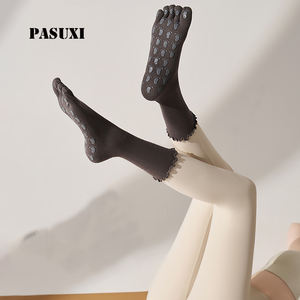 Chaussettes <span class=keywords><strong>de</strong></span> yoga tissées antidérapantes PASUXI pour femmes, style ballerine, logo corporel, adhérence Pilates, invisibles, pour barre, fitness et <span class=keywords><strong>danse</strong></span> - Product Image 1