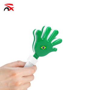 Nuoxin Supply Claquettes en plastique vert <span class=keywords><strong>et</strong></span> blanc, imprimées drapeau du Brésil, pour fêtes <span class=keywords><strong>et</strong></span> événements - Product Image 2