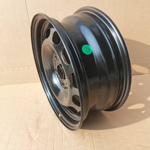 Pour Emgrand 4ème génération, jante en acier 15 * 6 <span class=keywords><strong>pouces</strong></span>, petit pneu <span class=keywords><strong>de</strong></span> <span class=keywords><strong>secours</strong></span> <span class=keywords><strong>de</strong></span> <span class=keywords><strong>16</strong></span> <span class=keywords><strong>pouces</strong></span> avec outil <span class=keywords><strong>de</strong></span> changement <span class=keywords><strong>de</strong></span> pneu, pneu <span class=keywords><strong>de</strong></span> <span class=keywords><strong>secours</strong></span> d'urgence - Product Image 5