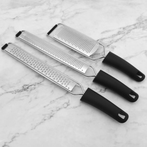 Accessoires de cuisine, <span class=keywords><strong>râpe</strong></span> <span class=keywords><strong>à</strong></span> <span class=keywords><strong>fromage</strong></span> manuelle en acier inoxydable 304, avec différentes tailles, adaptée aux foyers et aux restaurants, trancheuse <span class=keywords><strong>à</strong></span> <span class=keywords><strong>fromage</strong></span> - Product Image 5