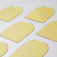 Goldene Verspiegelte Bogen-Tischnummern mit Ständern 1-10, 5x7 Zoll Acryl-Bogenschild mit Halter, Goldene Acryl-Tischnummern