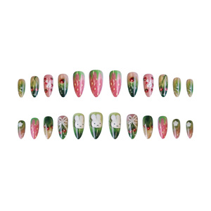 Faux ongles à presser Kawaii Lapin & Fraise, Ombré Vert avec accents floraux et nœuds, en acrylique forme amande pour usage quotidien - Product Image 4