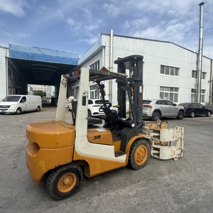 600 Hour TCM 30 <b>Forklift</b> with Clamp in sale Original Paint High Quality and Low Price Ready to ship TCM 30 50 70 100 120 160 200 - Product Image 1