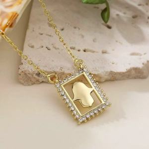 Collier pendentif en zircon plaqué or 18 carats, chaîne en laiton, bijoux géométriques en forme de cœur, croix, étoile, lettre pour femmes, collier en zircon - Product Image 6