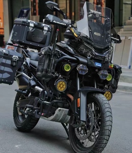 Motocicleta de Exploración ADV F800GS con Motor de 2 Cilindros y Sonido Potente, Sistema de Escape Modificado, 3 Maletas, Usada, de Alta Calidad, para Rally - Product Image 3