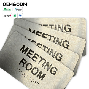 Plaques de nom en aluminium <span class=keywords><strong>brossé</strong></span> 3D personnalisées, imprimées UV, bicolores, pour bureaux et salles de réunion, avec braille - Product Image 4
