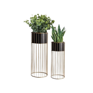 Mayorista Exportadores Maceta de flores Maceta de jardín Hecho a mano Fábrica Personalizada Maceta de piso con acabado negro - Product Image 4