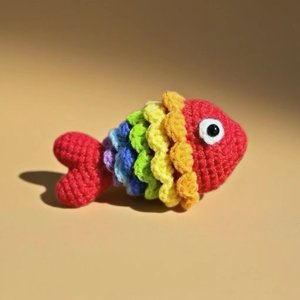 Kleurrijke Koi Vis-Vormige Gehaakte Pop Materiaal Kit Eenvoudige Gehaakte Beginner Kit Verwacht Moeder Cadeau Breien Knutsel - Product Image 1