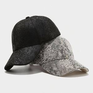 Gorra de Béisbol de Cuero PU Primavera-Verano 2025, Gorra de Moda Urbana para Hombre y Mujer con Diseño de Serpiente, Estilo Deportivo - Product Image 3