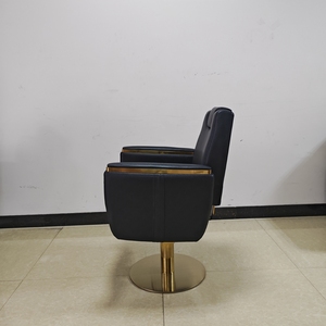 Chaise de salon noire moderne avec cadre doré, chaise de coiffure hydraulique, mobilier de salon de beauté - Product Image 5
