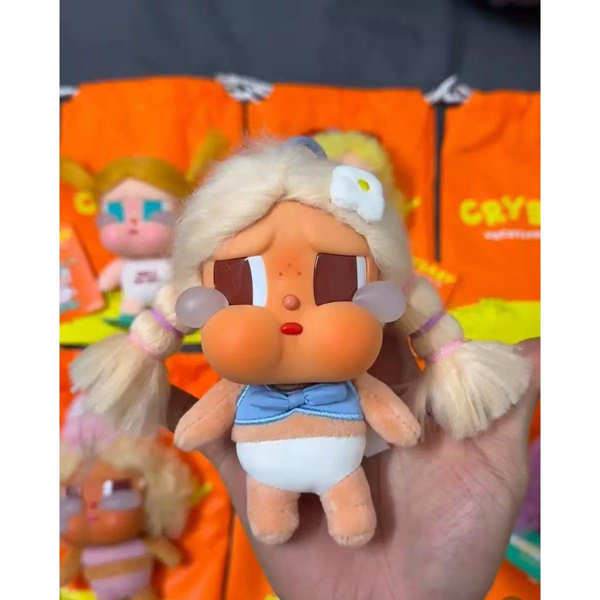 พักผ่อนริมชายหาด [เปียสีขาว]