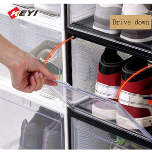 Étagères à chaussures modernes en acrylique transparent pour le salon, pour chaussures de football, avec support magnétique facile à installer et en plastique - Product Image 4