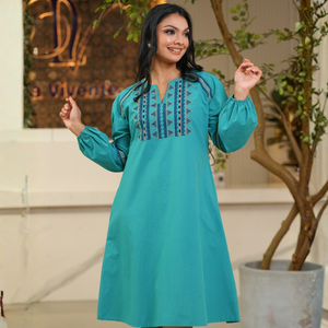 Vestido Bordado Geométrico Color Verde Azulado Claro de Primera Calidad en Oferta, Ropa Casual para Mujer al por Mayor - Product Image 6