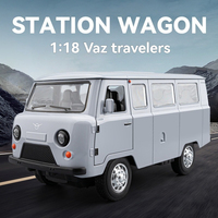 Stampo per auto in metallo con interruttore a tre velocità 1:18 CZ russo Vaz e modello di auto in lega leggera