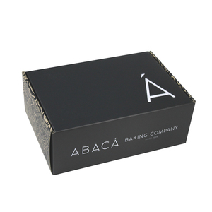 Emballage personnalisé en carton ondulé en papier kraft écologique recyclable de qualité supérieure, boîte noire pour l'expédition - Product Image 1