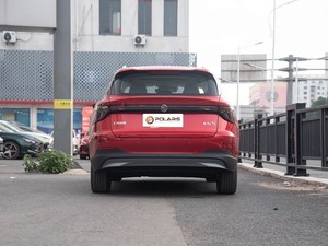 SAIC MG ES5 515 Plus 2025, SUV compact rouge vif à propulsion arrière, 100% électrique, autonomie CLTC <span class=keywords><strong>de</strong></span> 515 km - Product Image 2