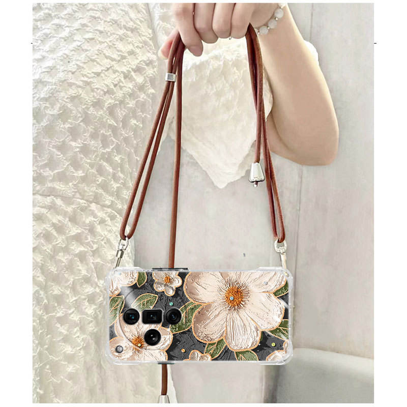 ดอกคามีเลียสีดำ+สายสะพายข้างสีน้ำตาล