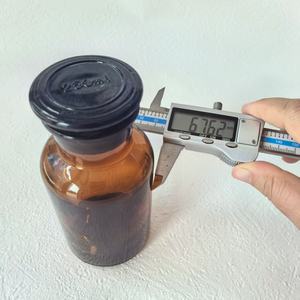 Frasco de Vidrio Ámbar de Boca Ancha de 250 ml para <span class=keywords><strong>Farmacia</strong></span> y Laboratorio, con Tapa de Corcho - Product Image 4