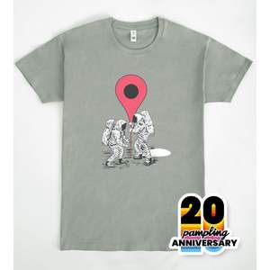T-shirt We Were On The Moon grigia, edizione 20° anniversario - Product Image 3