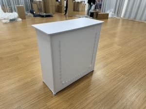 Station <span class=keywords><strong>de</strong></span> production <span class=keywords><strong>de</strong></span> porte-clés pliables pour les salons professionnels, les mariages, les cabines photo et les attractions événementielles - Product Image 3