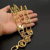 Vente en gros de produits pour animaux de compagnie Collier ras du cou réglable en acier inoxydable de bonne qualité pour chien de taille moyenne Collier à chaîne