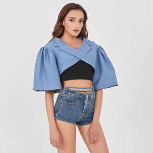 TWOTWINSTYLE <span class=keywords><strong>Blazer</strong></span> Lapelปลอกคอภายในซับพิมพ์<span class=keywords><strong>Cropped</strong></span>ผู้หญิงเซ็กซี่เสื้อพัฟแขนไม่สมมาตร - Product Image 4