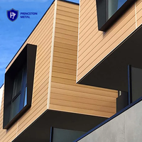 Revêtement mural en bois grainé ignifuge et antirouille, panneau de soffite, bardage en aluminium pour façades extérieures