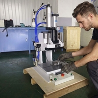 Presse à air compacte et économe en énergie, machine de poinçonnage industrielle sécurisée pour le poinçonnage et l'assemblage de tôles métalliques