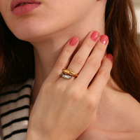 Zweifarbiger Ring mit breiter Öffnung, minimalistisch, 18 Karat vergoldeter Edelstahl, Eishammer-Textur