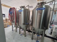 Fermenteur de brassage Cassman Top Manway avec enveloppe glycolée et isolation en SUS 304, réservoir de fermentation de bière haute productivité