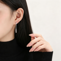 Boucles d'oreilles Huggie en argent sterling 925 plaqué or 18 carats, texture irrégulière martelée, forme goutte d'eau, pour femme, idéales pour les soirées