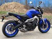 Motor Yamaha MT-09 Bekas Berbahan Bakar Bensin - 4-silinder, Berpendingin Air, 900cc