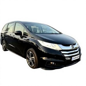 Honda Odyssey V4 noire d'occasion 2017, MPV automatique essence 7 places, conduite à gauche, véhicule familial |   Prêt à l'exportation - Product Image 1