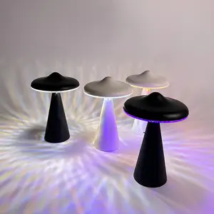 Ufo 야간 조명 미니 Ufo 독서 램프 공간 애호가 Usb Led 야간 조명 Led 외계인 납치 버섯 분위기 조명 램프