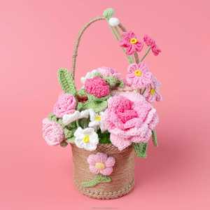 Cesta de Rosas Artificiales Tejida a Mano, Cesta de Rosas de Ganchillo para el Día de la Madre, Día del Maestro - Product Image 3