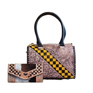 Bolso de Hombro de Cuero Genuino de Lujo Vintage de Gran Venta para Mujer y Niña, Bolsa de Viaje con Estampado de Letras y Cierre de Cremallera, Colección - Product Image 1