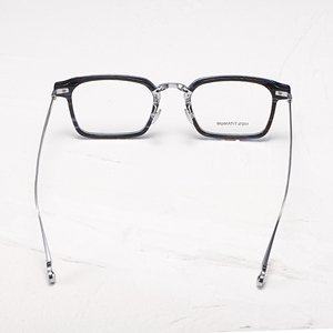 Lunettes de vue rectangulaires à monture intégrale en titane marron massif, unisexe, légères, pour correction de la vue - Product Image 2