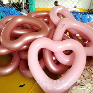 Anillos de natación inflables de PVC de 70 cm para niños, para uso en hoteles y complejos turísticos acuáticos. - Product Image 2