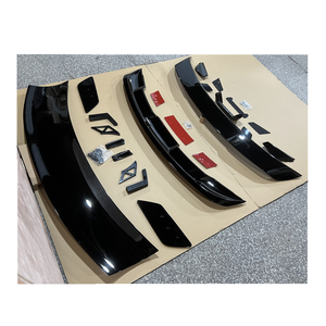 Becquet arrière en plastique ABS ou fibre de carbone GT500 style GT pour Ford Mustang 15-22 - Product Image 1