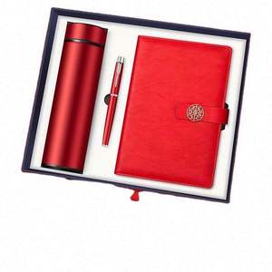 Nouveau coffret cadeau d'affaires multifonctionnel 7-en-1 2023 : Thermos, carnet et coffret cadeau en cuir/PU avec logo personnalisé - Product Image 1