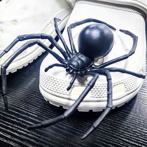 Nuovo Arrivo, Vendita Calda: Charm 3D a Forma di Scorpione Realistico per <span class=keywords><strong>Scarpe</strong></span>, Decorazioni Divertenti e Spaventose per Calzature di Tendenza, per Adolescenti e Adulti, Vendita all'Ingrosso - Product Image 2