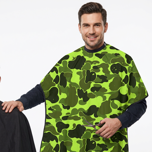 Capa de Barbero para Niños, Impermeable, de Poliéster, Ajustable, Cómoda, con Color y Logotipo Personalizados, Estampado de Camuflaje - Product Image 1
