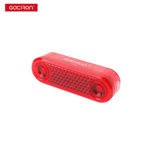 Luz Trasera Inteligente para Bicicleta Gaciron W12BR, 200 LM, Recargable Tipo-C, Reflectores Integrados, Sensor de Frenado Inteligente, Luz Trasera para Ciclismo - Product Image 1